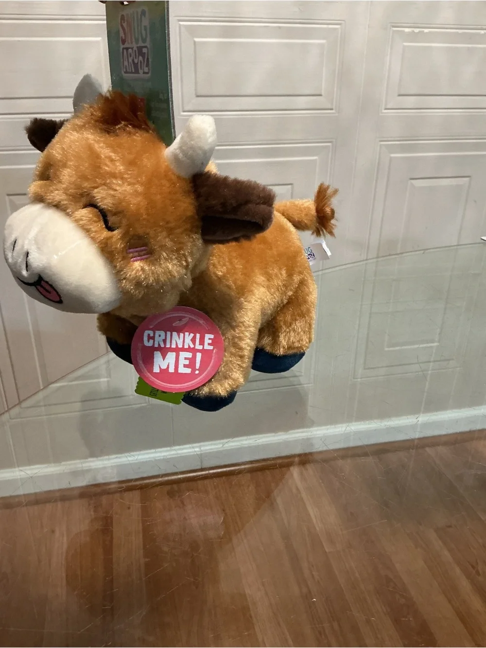 Brand New Snug Arooz, Howdy The Highland -9” With Clinker & Squeaker